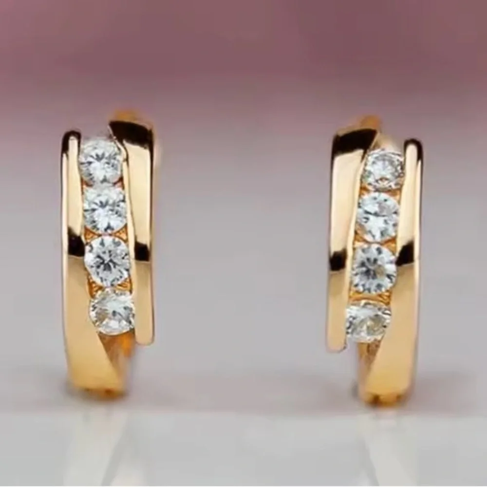 Gold Color Hoop Earrings. - Picture 4 of 5